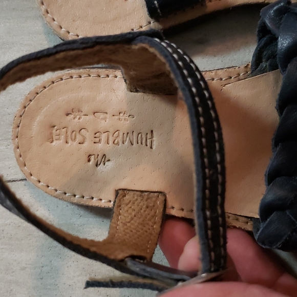 The Humble Soles Sandals - Picture 4 of 6